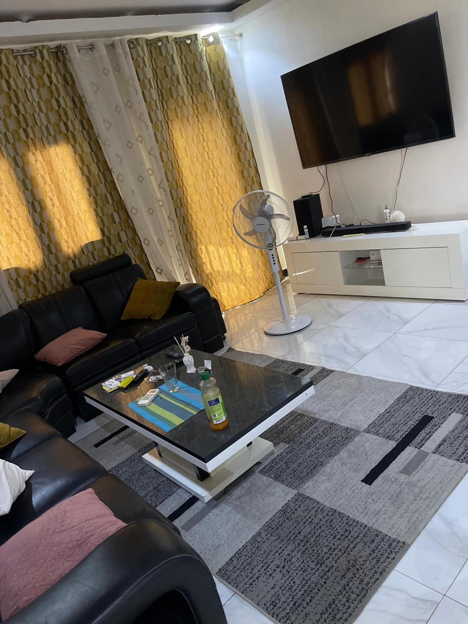 Hotel Residence Aicha Tambacounda 외부 사진